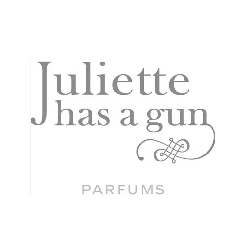 Juliette has a gun